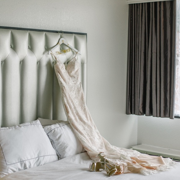 Beloved Kora Wedding dress by casa blanca - Picture 6 of 10